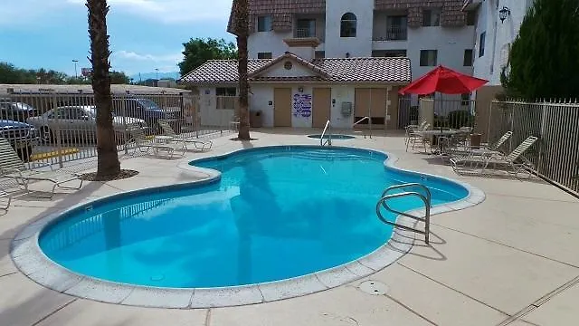 Emerald Suites At Cameron Las Vegas Hotel