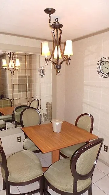 ** Hotel Emerald Suites At Cameron Las Vegas United States