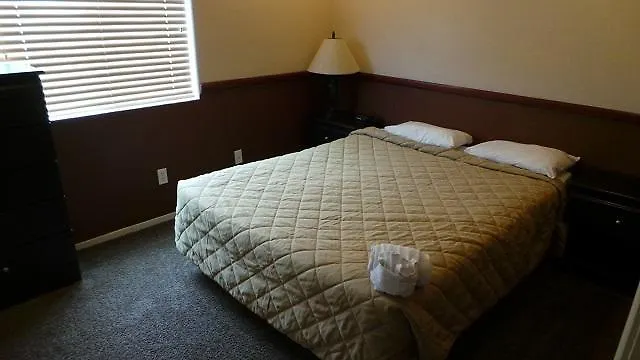 Emerald Suites At Cameron Las Vegas
